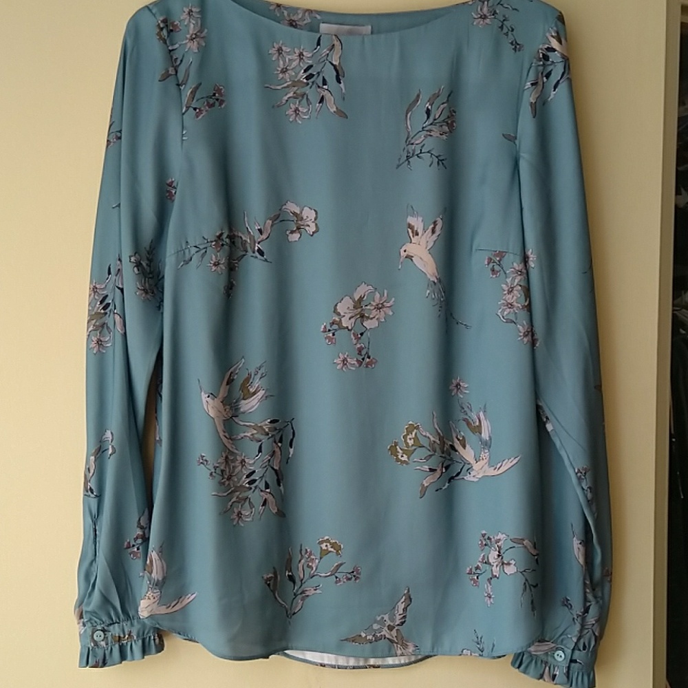 Blouse size small